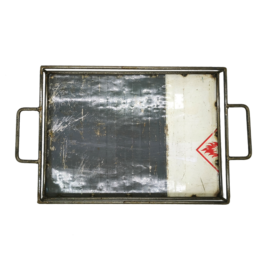 Tablett L 40 x 30 cm aus recycelten Ölfässern Made in Burkina Faso
